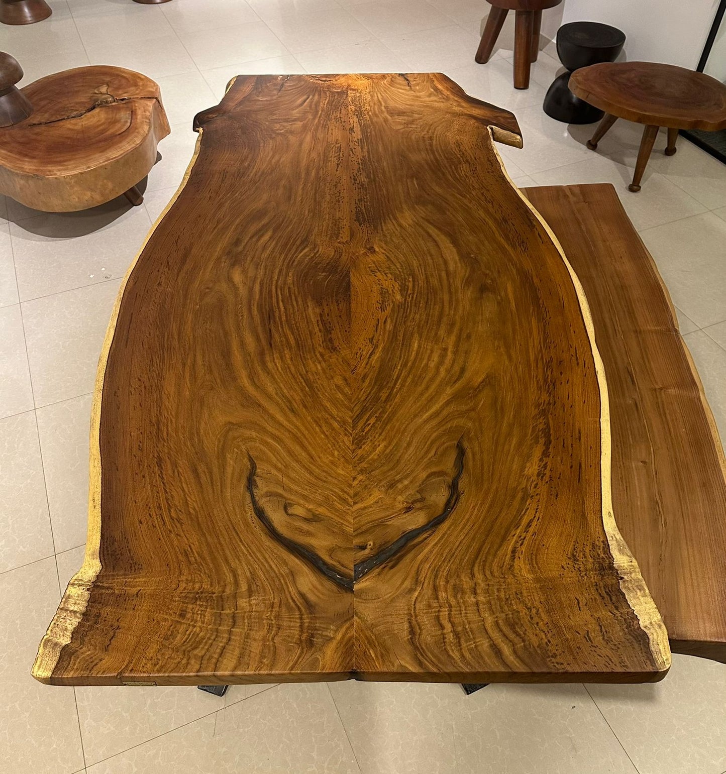 Forest Vein Dining Set